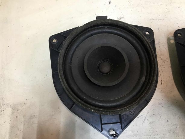 dinamik-akusticeskii-zadnii-toyota-corolla-ix-e120-e130-rest-xetcbek-art-37612-big-4