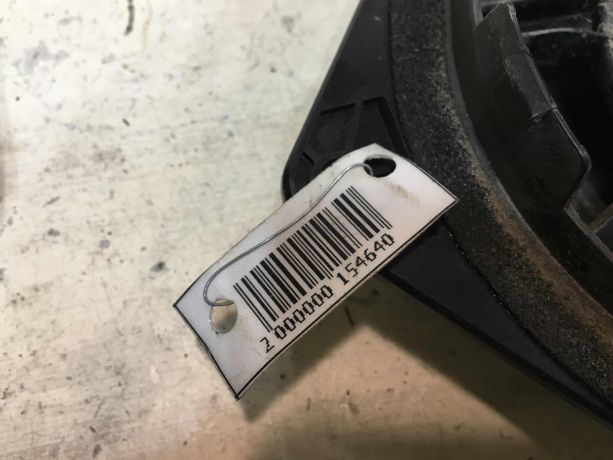 dinamik-akusticeskii-zadnii-toyota-corolla-ix-e120-e130-rest-xetcbek-art-37612-big-2