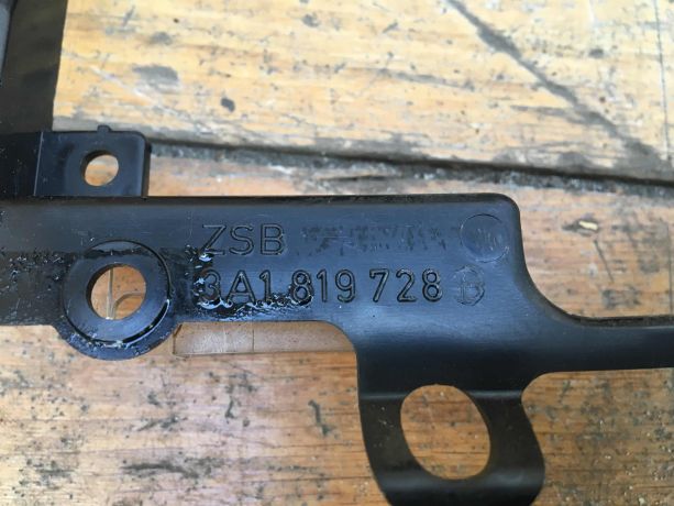 ramka-centralnaia-torpedy-volkswagen-passat-b4-art-38798-big-5