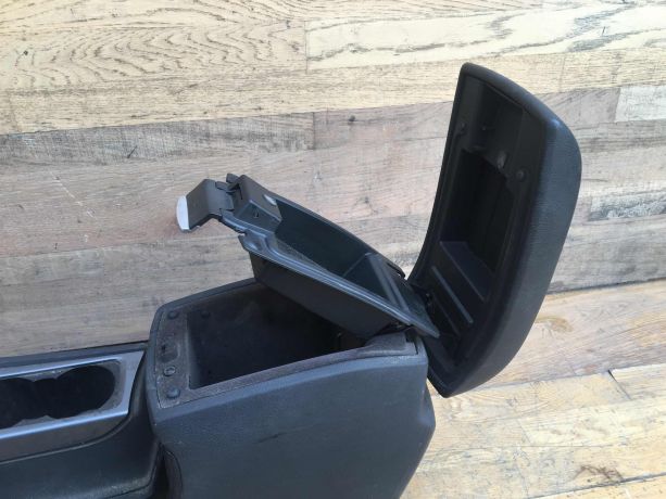 podlokotnik-v-sbore-s-tunnelem-ford-mondeo-4-kgba-16i-rest-art-39068-big-1