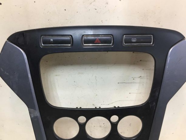 ramka-magnitoly-centralnaia-ford-mondeo-4-rest-art-39177-big-4