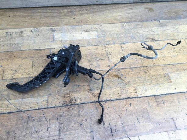 pedal-scepleniia-trubka-ford-mondeo-4-16i-sedan-art-39589-big-0