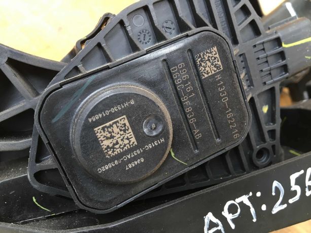 pedalnyi-uzel-ford-fusion-usa-ford-mondeo-5-se-ecoboost-art-39699-big-3