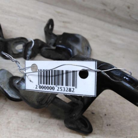 petlia-dveri-hyundai-solaris-art-39721-big-2