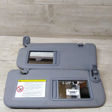 kozyrek-solncezashhitnyi-hyundai-solaris-art-40048-big-0