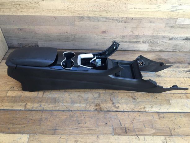 podlokotnik-tonnel-ford-fusion-usa-ford-mondeo-5-se-ecoboost-art-40078-big-0