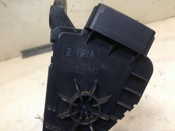 pedal-gaza-mazda-6-gg-art-40159-big-1