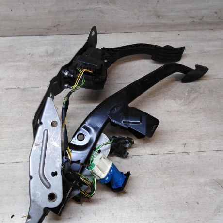 pedalnyi-uzel-ford-c-max-do-rest-art-40256-big-2