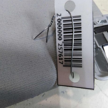 kozyrek-solncezashhitnyi-volkswagen-passat-b7-art-40816-big-1