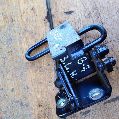 petlia-dveri-zadniaia-levaia-volkswagen-passat-b7-art-41211-big-2