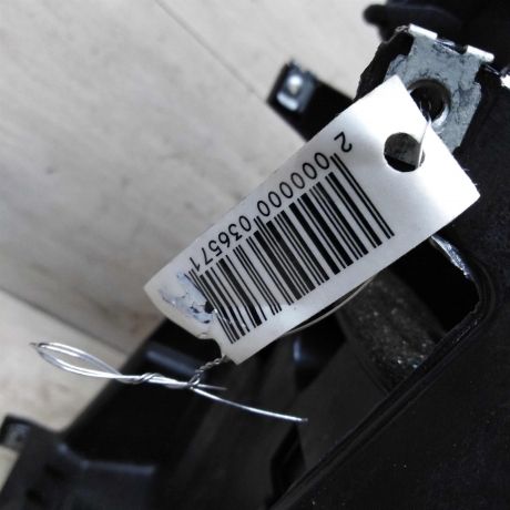 podlokotnik-volkswagen-golf-plus-art-41791-big-3