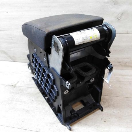 podlokotnik-volkswagen-golf-plus-art-41791-big-4