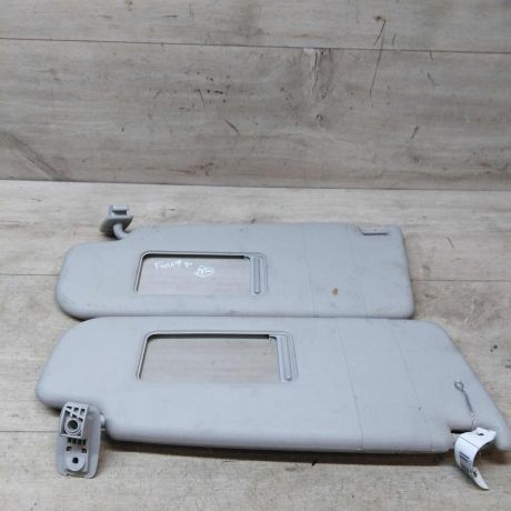 kozyrek-solncezashhitnyi-volkswagen-golf-plus-art-41798-big-1