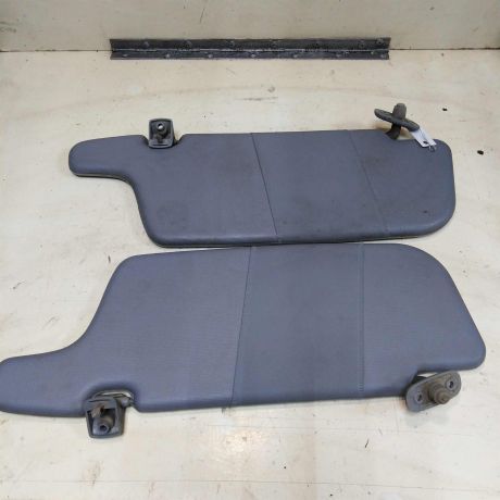 kozyrek-solncezashhitnyi-hyundai-accent-ii-art-41881-big-2