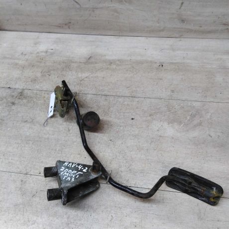 pedal-gaza-toyota-rav4-ii-xa20-art-42111-big-1