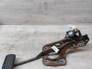 pedal-tormoza-toyota-rav4-ii-xa20-art-42127