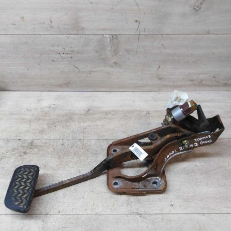 pedal-tormoza-toyota-rav4-ii-xa20-art-42127-big-0