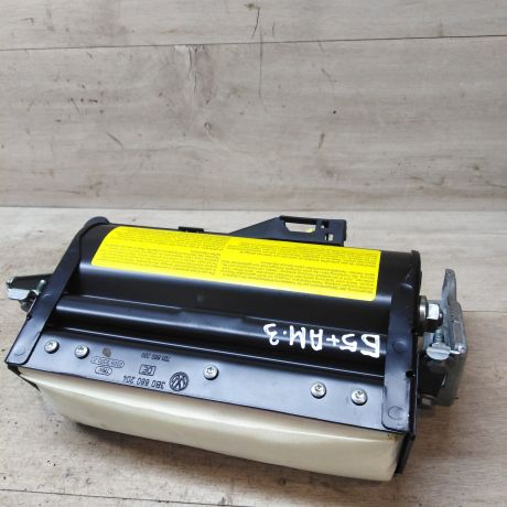 poduska-airbag-bezopasnosti-v-torpedo-volkswagen-passat-b5-gp-art-42518-big-2