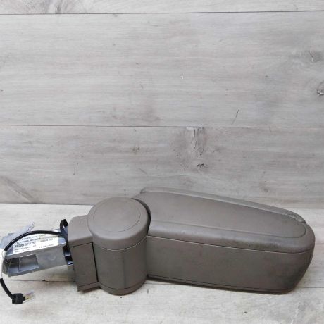 podlokotnik-audi-a6-c5-art-43122-big-2