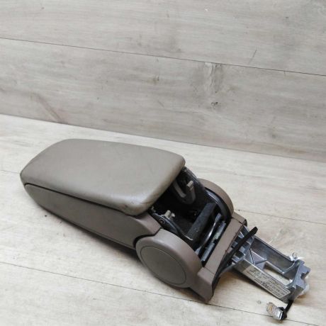 podlokotnik-audi-a6-c5-art-43122-big-5