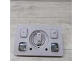 plafon-salonnyi-blok-upravleniia-liukom-audi-a6-c5-art-43152-small-1
