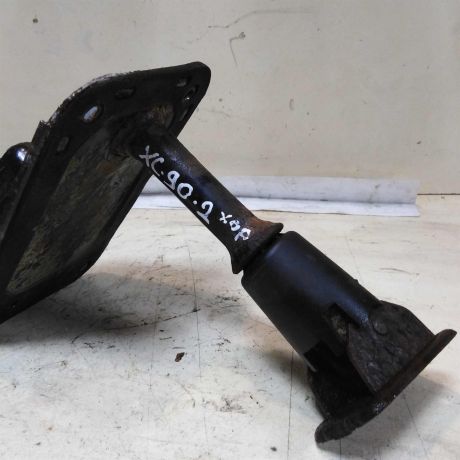 kreplenie-zapasnogo-kolesa-volvo-xc90-rest-art-43440-big-1