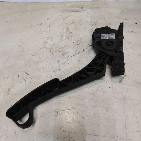 pedal-gaza-volvo-xc90-rest-art-43513-big-0