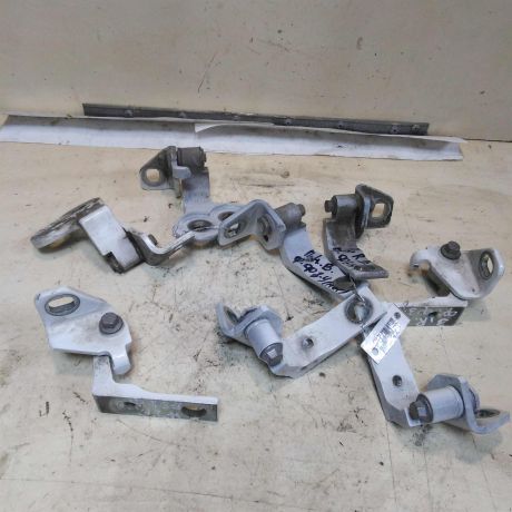 petlia-dveri-ford-focus-3-rest-17gv-4-stuki-art-44474-big-0