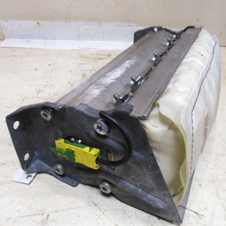 poduska-bezopasnosti-airbag-v-torpedu-mercedes-w220-99gv-32i-akpp-art-44790-big-1