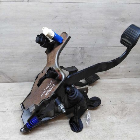 blok-pedalei-pedalnyi-uzel-ford-transit-vii-11gv-art-45266-big-1