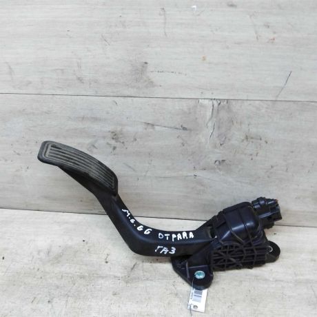 pedal-gaza-mazda-6-gg-art-45299-big-0