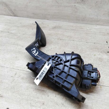 pedal-gaza-mazda-6-gg-art-45299-big-1