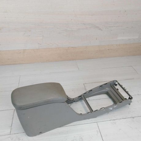 podlokotnik-renault-megane-2-art-45700-big-3