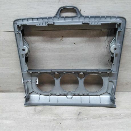 ramka-magnitoly-ford-focus-2-do-rest-art-45890-big-1