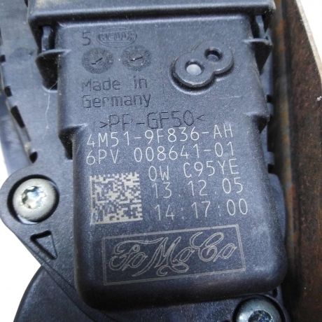 blok-pedalei-pedalnyi-uzel-ford-focus-2-do-rest-mkpp-art-45903-big-4