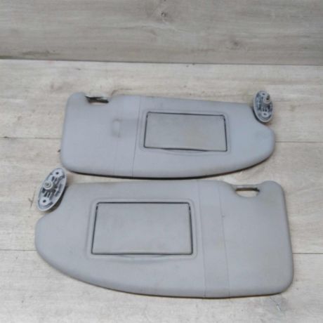 kozyrek-solncezashhitnyi-ford-focus-2-do-rest-art-45907-big-0