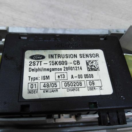 plafon-salonnyi-fonar-osveshheniia-ford-focus-2-do-rest-art-46060-big-3