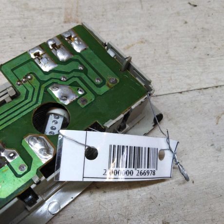 plafon-salona-fonar-chery-amulet-16i-art-46104-big-2