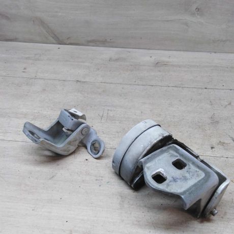 petlia-dveri-renault-megane-2-perednei-pravoi-dveri-art-46194-big-3