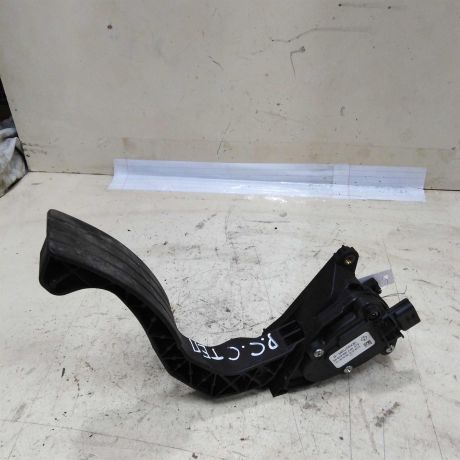pedal-gaza-renault-sandero-ii-stepway-15gv-renault-logan-ii-art-46710-big-0