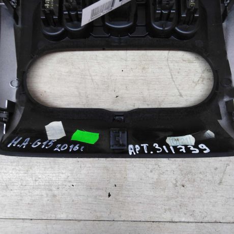 ramka-magnitoly-knopka-avariinoi-signalizacii-steklopodieemnikov-nissan-almera-iii-g15-art-47212-big-4