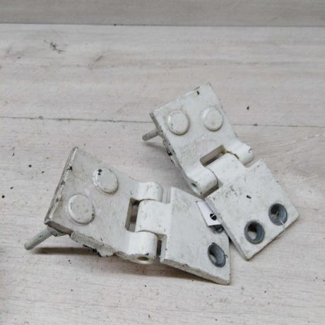 petlia-dveri-bagaznika-volkswagen-transporter-t4-art-47603-big-0