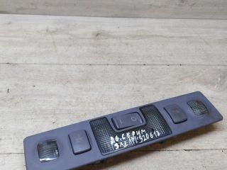 plafon-salona-fonar-quattro-audi-a6-c5-24i-28i-art-48339