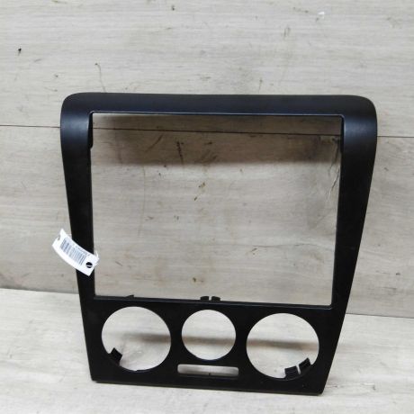 ramka-magnitola-skoda-octavia-tour-18t-agu-art-48581-big-0