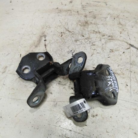 petlia-dveri-kia-spectra-art-49022-big-0