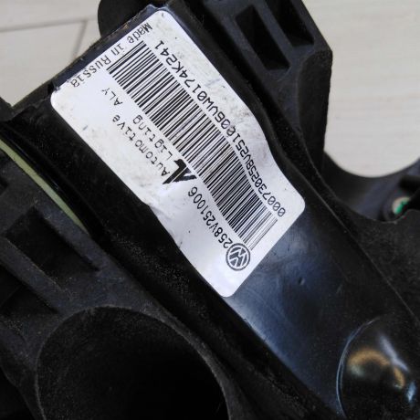 pedalnyi-uzel-blok-pedalei-volkswagen-polo-sedan-mkpp-art-49673-big-2