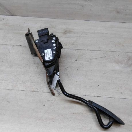 pedal-gaza-15-mkpp-nissan-almera-ii-n16-art-49707-big-0