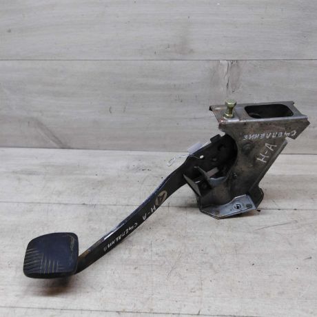 pedal-scepleniia-nissan-almera-ii-n16-art-49737-big-0