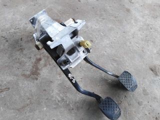 pedalnyi-uzel-audi-100-c4-pedal-audi-a6-c4-art-50037