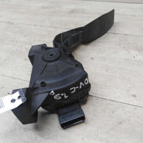 pedal-gaza-opel-vectra-c-rest-art-50498-big-1